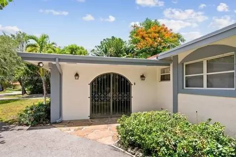 13325 SW 84th Avenue Pinecrest FL 33156