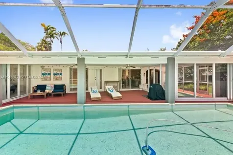 13325 SW 84th Avenue Pinecrest FL 33156