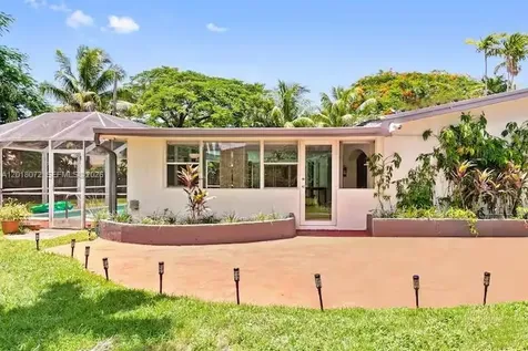 13325 SW 84th Avenue Pinecrest FL 33156