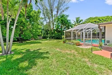 13325 SW 84th Avenue Pinecrest FL 33156