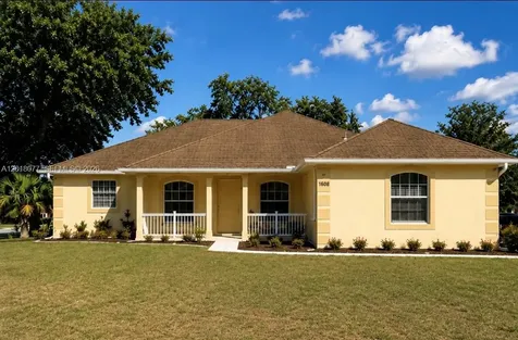7608 Deland Avenue Fort Pierce FL 34951