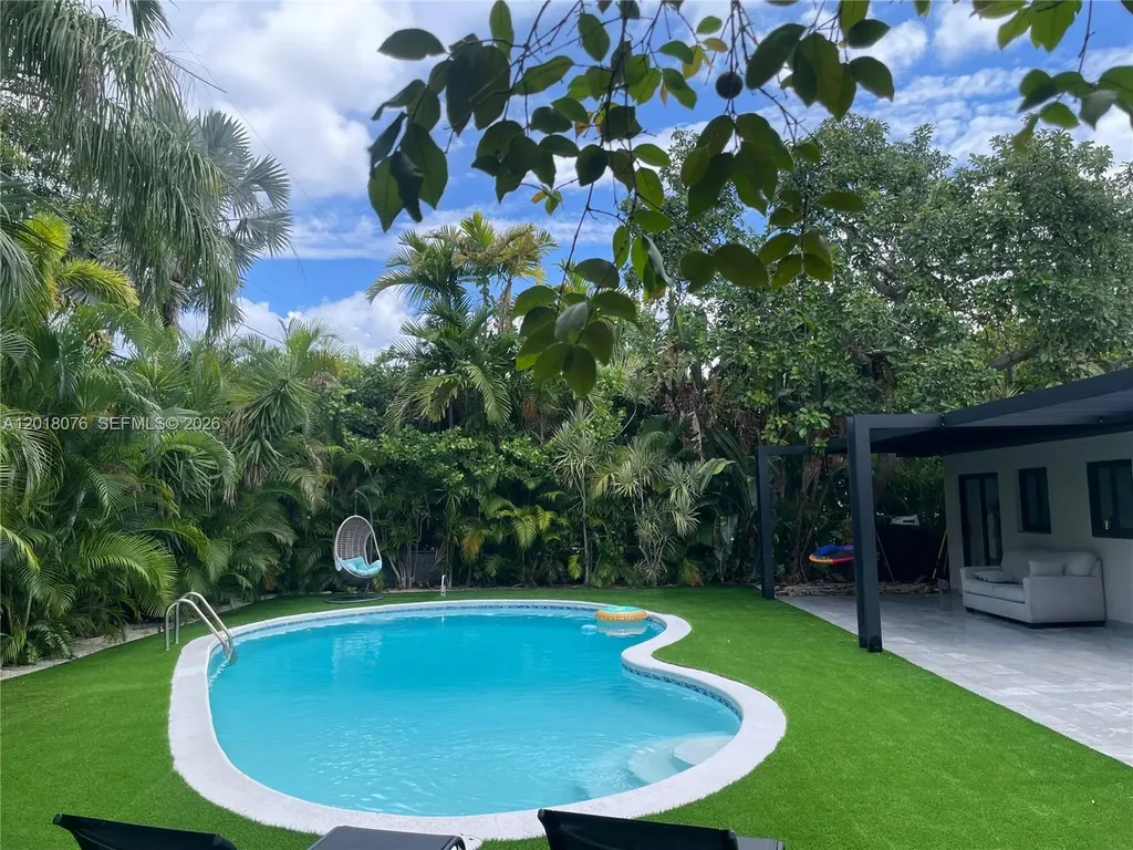 1955 Alamanda Drive North Miami FL 33181