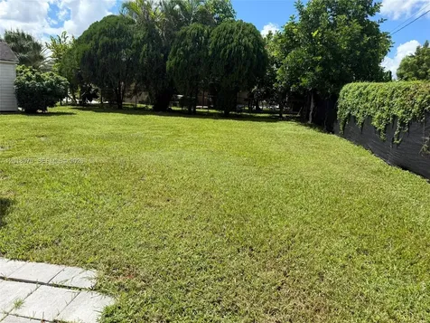 1104 E Jasmine Road Lehigh Acres FL 33936