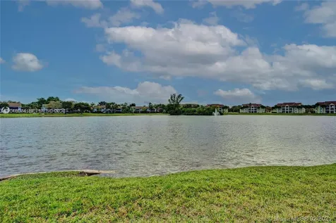 2850 N Oakland Forest Drive Oakland Park FL 33309