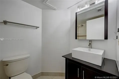 2850 N Oakland Forest Drive Oakland Park FL 33309