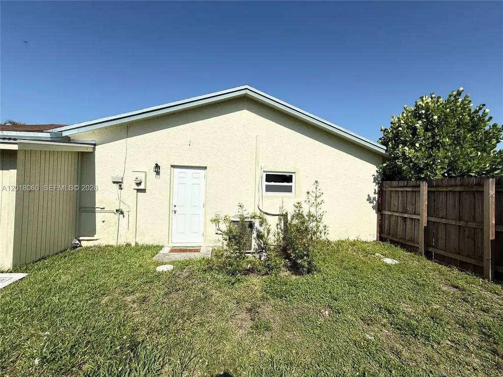 5137 NW 28th Street Margate FL 33063
