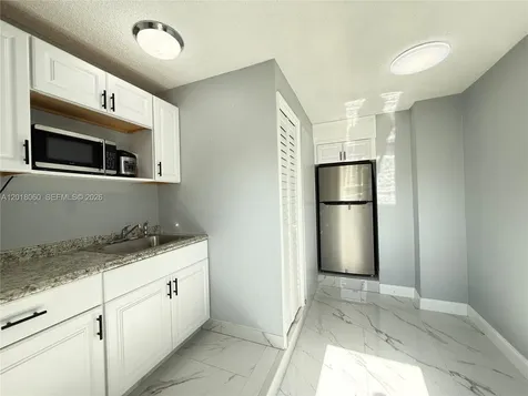 5137 NW 28th Street Margate FL 33063