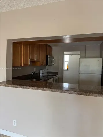 8020 N Colony Circle N Tamarac FL 33321