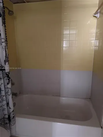 8020 N Colony Circle N Tamarac FL 33321
