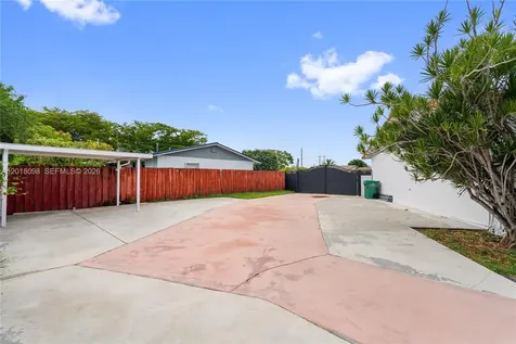 13611 SW 77th Street Miami FL 33183
