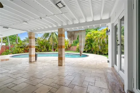 13611 SW 77th Street Miami FL 33183