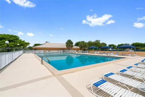 13611 SW 77th Street Miami FL 33183