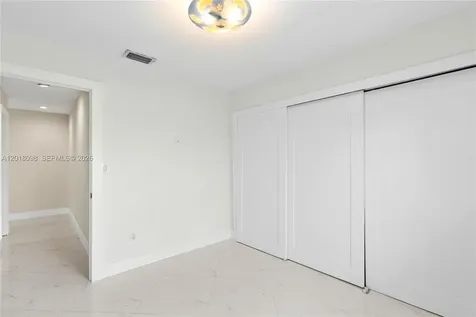 13611 SW 77th Street Miami FL 33183