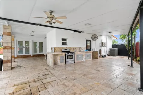 13611 SW 77th Street Miami FL 33183