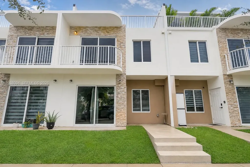 25936 SW 139th Path Homestead FL 33032