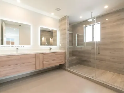 830 SW 30th Street Fort Lauderdale FL 33315