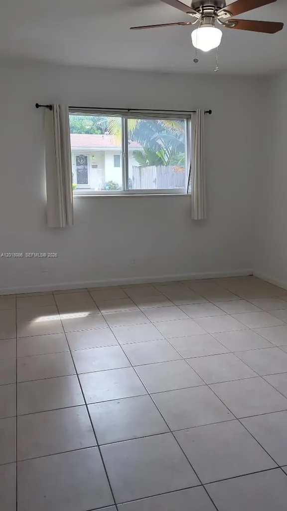 Hollywood FL 33020