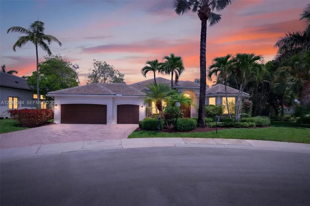 2538 Montclaire Court Weston FL 33327