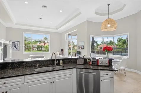 2538 Montclaire Court Weston FL 33327