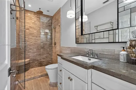 2538 Montclaire Court Weston FL 33327