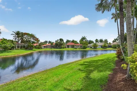 2538 Montclaire Court Weston FL 33327