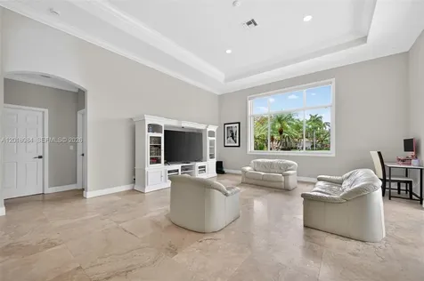 2538 Montclaire Court Weston FL 33327