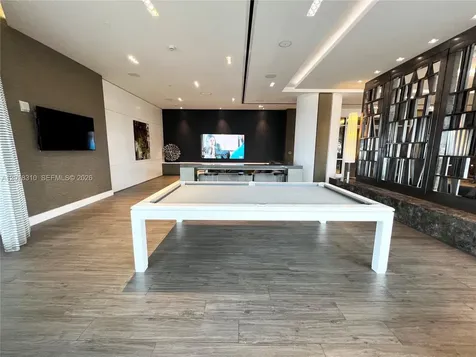 17111 Biscayne Boulevard North Miami Beach FL 33160