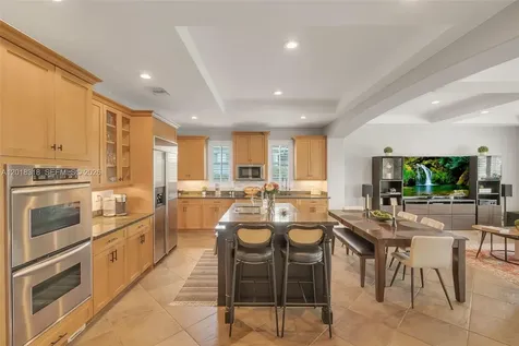 11075 NW 79th Place Parkland FL 33076