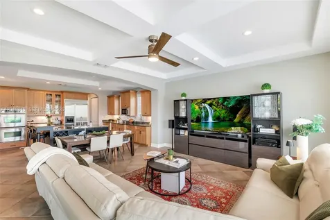 11075 NW 79th Place Parkland FL 33076