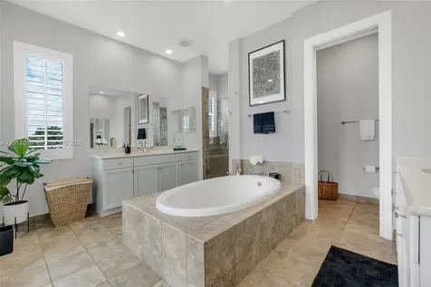 11075 NW 79th Place Parkland FL 33076