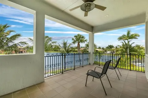 11075 NW 79th Place Parkland FL 33076