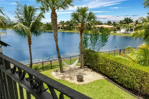 11075 NW 79th Place Parkland FL 33076