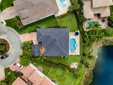 11075 NW 79th Place Parkland FL 33076