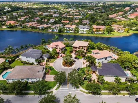 11075 NW 79th Place Parkland FL 33076