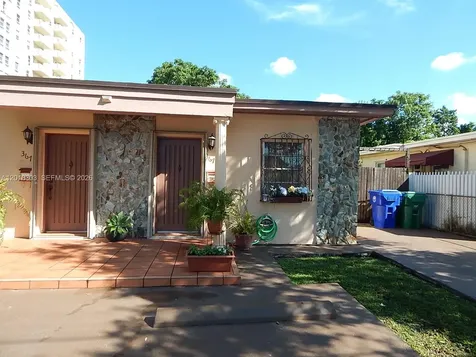 3671 SW 24th Street Miami FL 33145