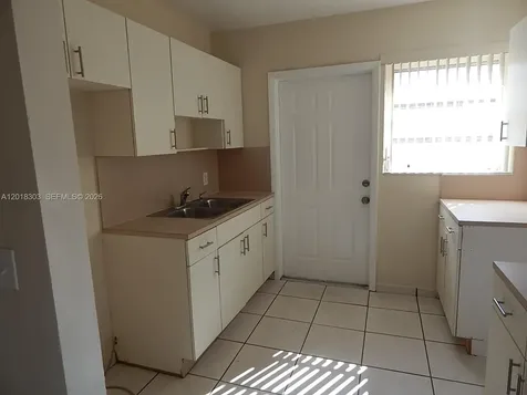 3671 SW 24th Street Miami FL 33145