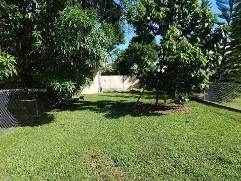 3671 SW 24th Street Miami FL 33145