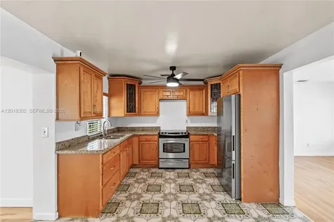 3155 NW 81st Terrace Miami FL 33147