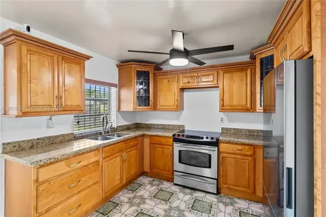 3155 NW 81st Terrace Miami FL 33147