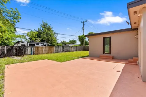 3155 NW 81st Terrace Miami FL 33147