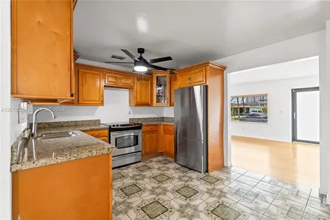 3155 NW 81st Terrace Miami FL 33147