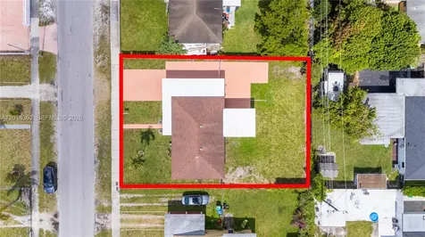 3155 NW 81st Terrace Miami FL 33147