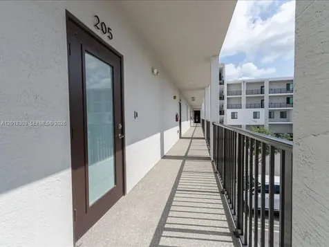 8201 NW 41st Street Doral FL 33166