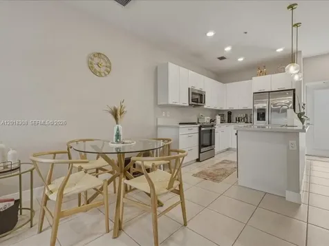 8201 NW 41st Street Doral FL 33166