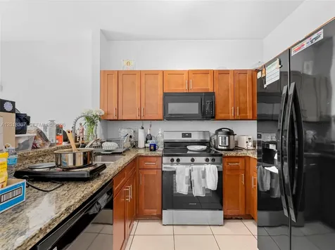 12321 SW 214th Terrace Miami FL 33177