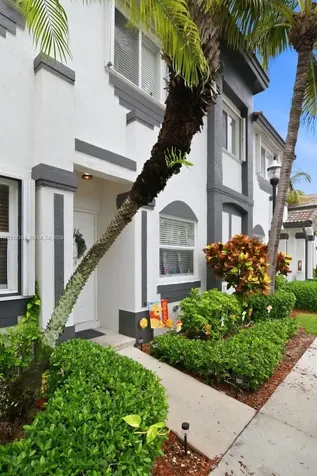 2216 SE 23rd Terrace Homestead FL 33035