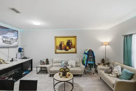 2216 SE 23rd Terrace Homestead FL 33035