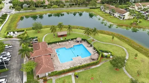 2216 SE 23rd Terrace Homestead FL 33035