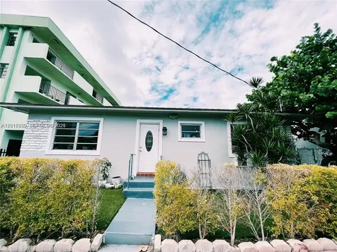 7630 Byron Avenue Miami Beach FL 33141