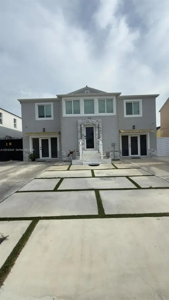 11957 SW 271st Terrace Homestead FL 33032